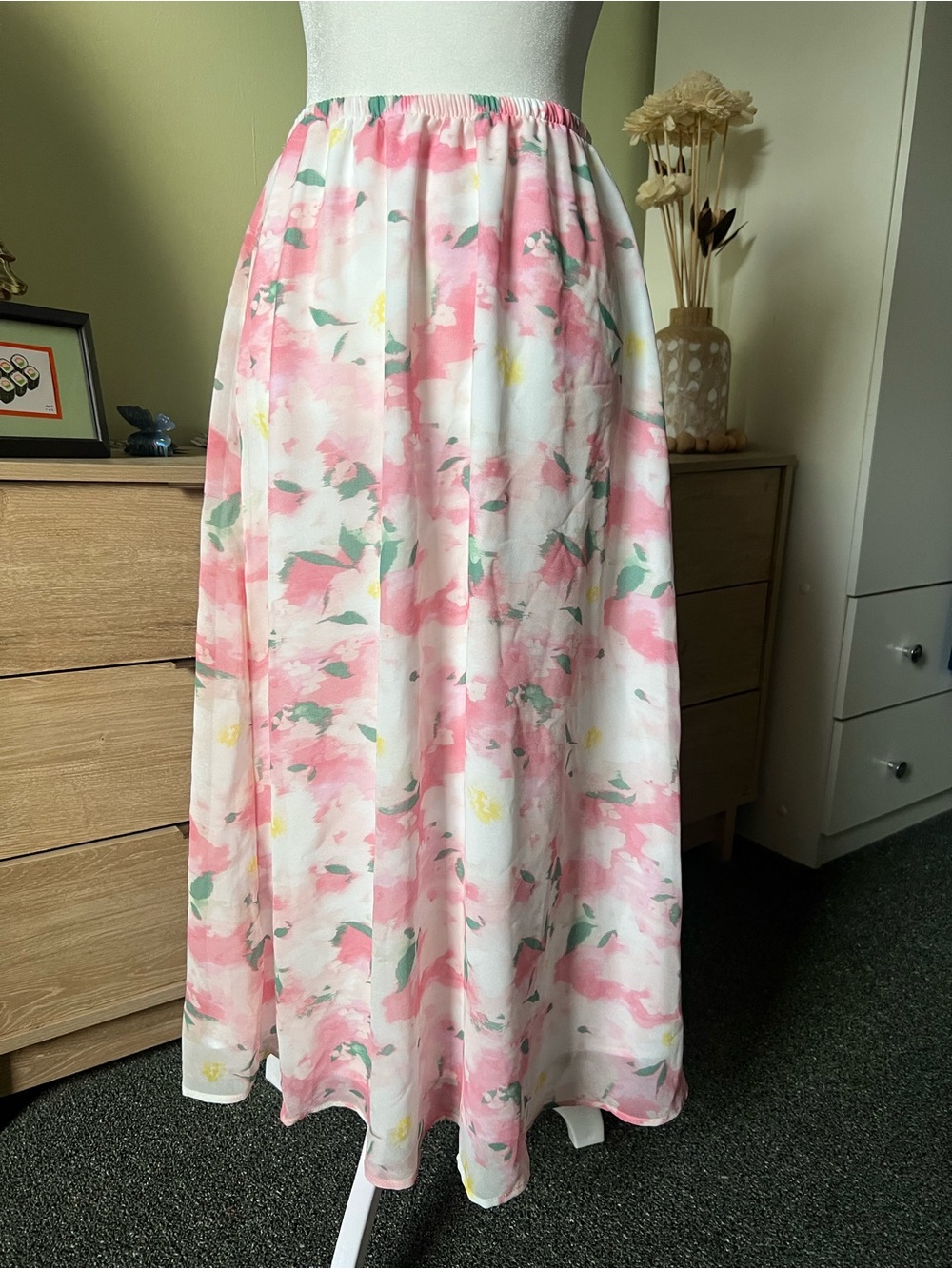 TARGET Pastel Floral Flowy A-Line Fit & Flare Midi Elastic Waist Modest Skirt XS